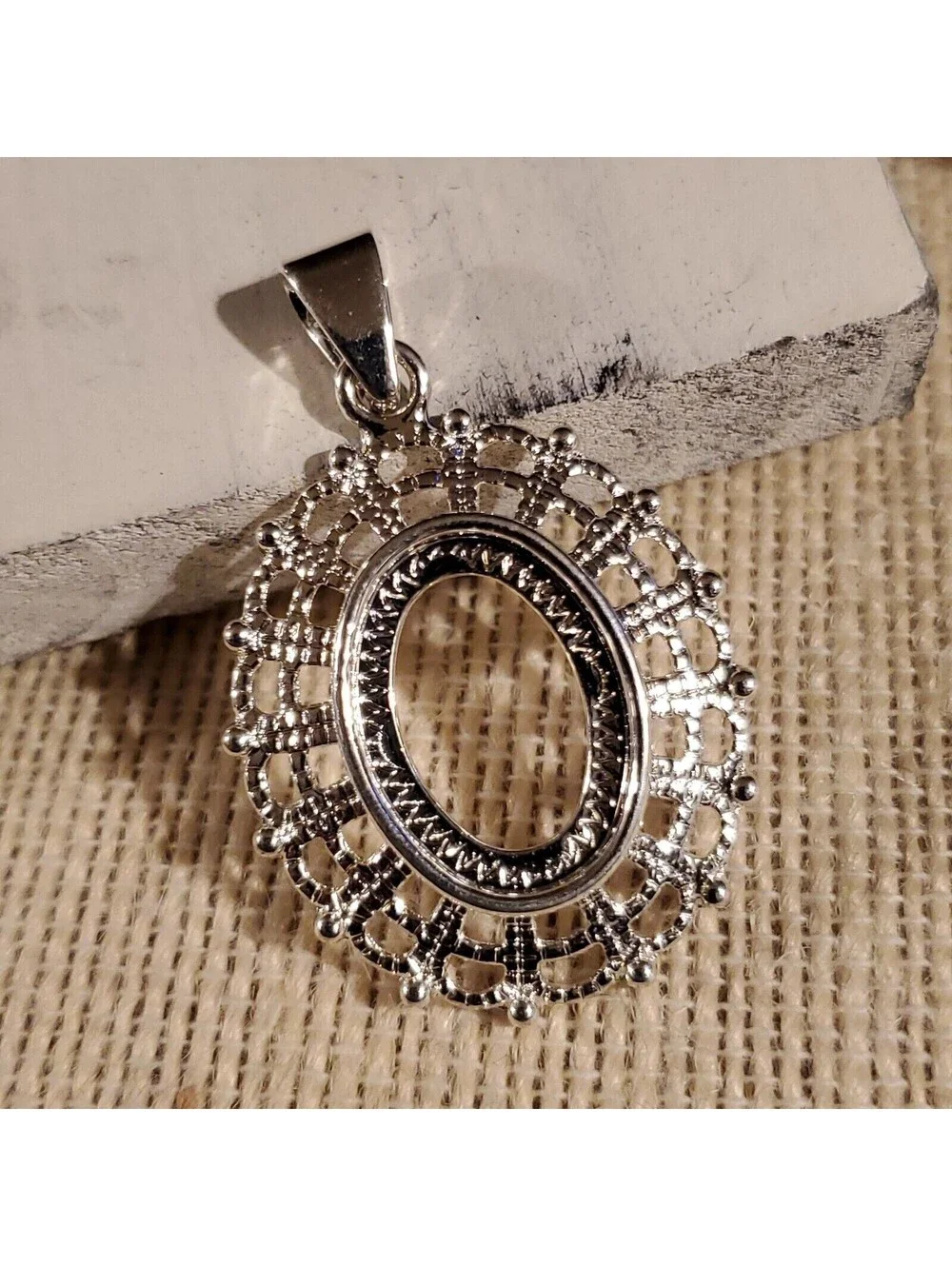 Sterling Silver Plate Art Nouveau Filigree 18x13mm Oval Cabochon Pendant Setting